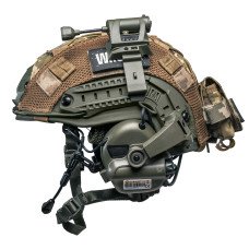 Балістичний бронешолом Fast NIJ IIIa олива з активними навушниками Earmor M32 (X), ліхтариком, кавер піксель